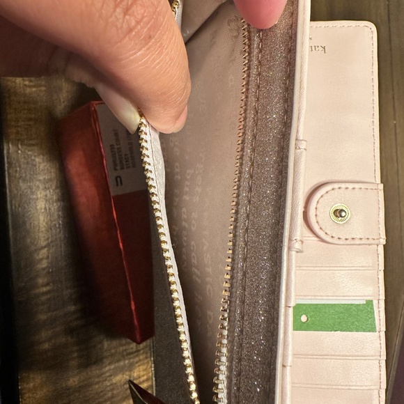 Kate Spade New York Burgess Court Stacy Wallet - Picture 9 of 11